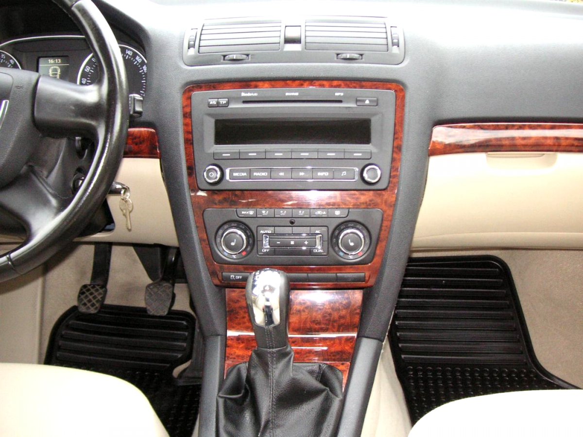 Škoda Octavia, 2010 - pohled č. 12