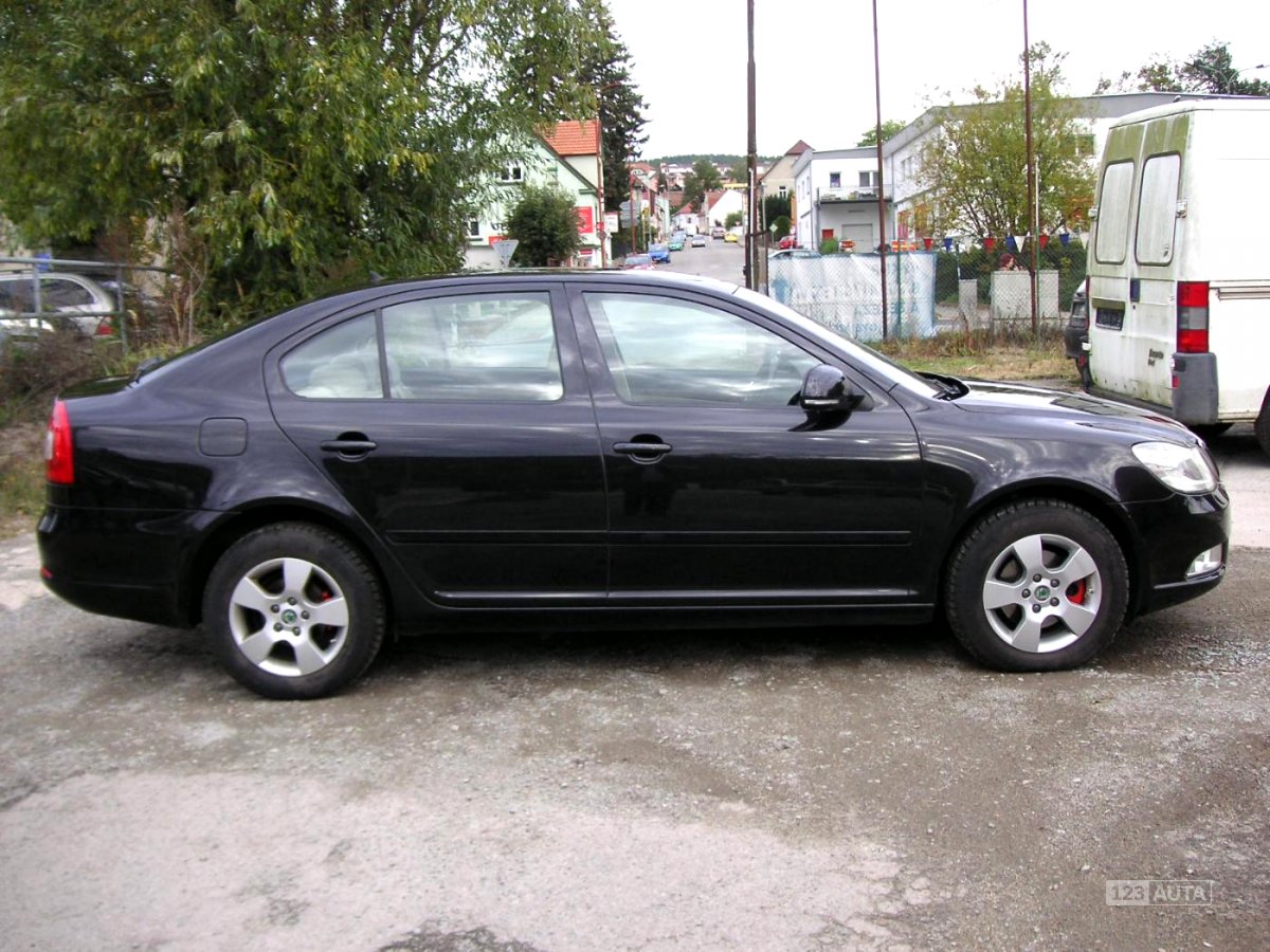 Škoda Octavia, 2010 - pohled č. 3