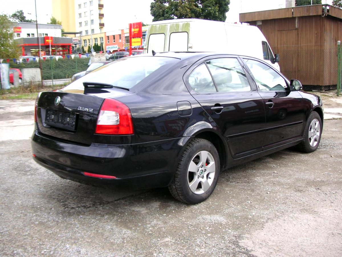 Škoda Octavia, 2010 - pohled č. 5