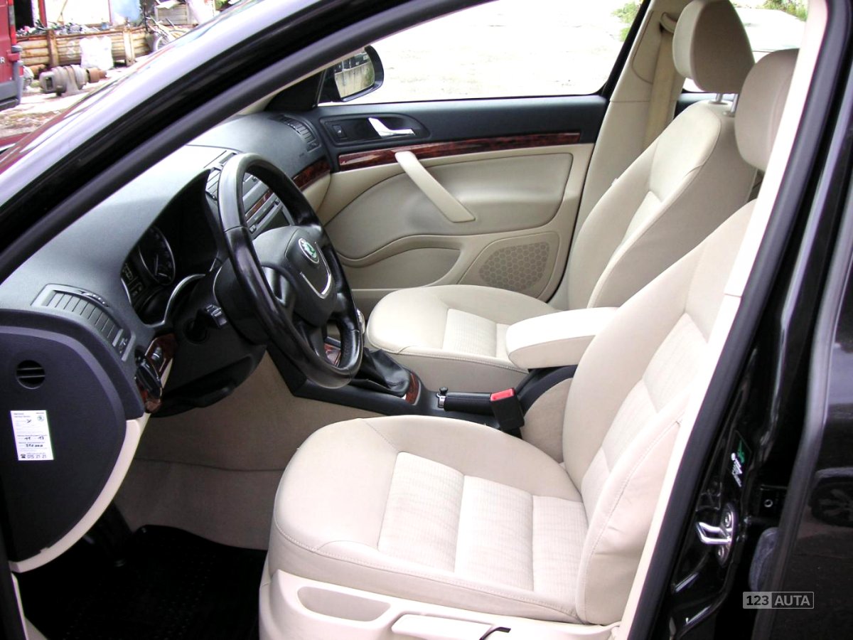 Škoda Octavia, 2010 - pohled č. 7