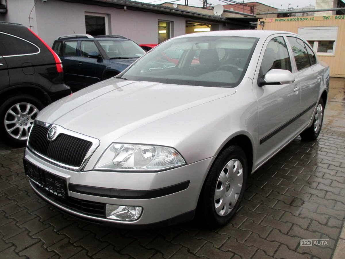 Škoda Octavia, 2004 - pohled č. 3