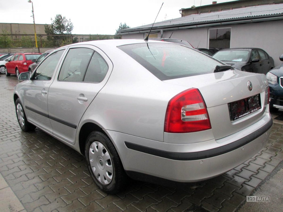 Škoda Octavia, 2004 - pohled č. 4