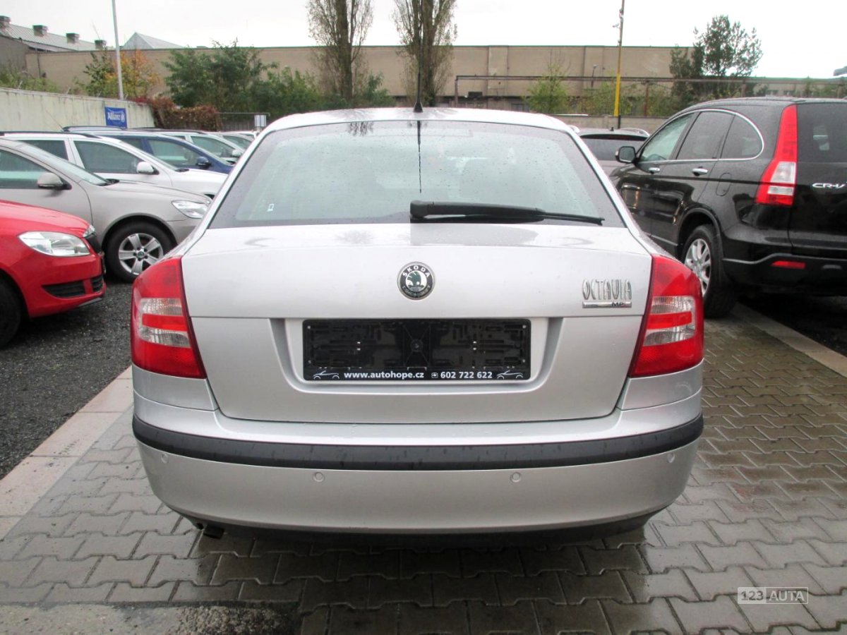 Škoda Octavia, 2004 - pohled č. 5