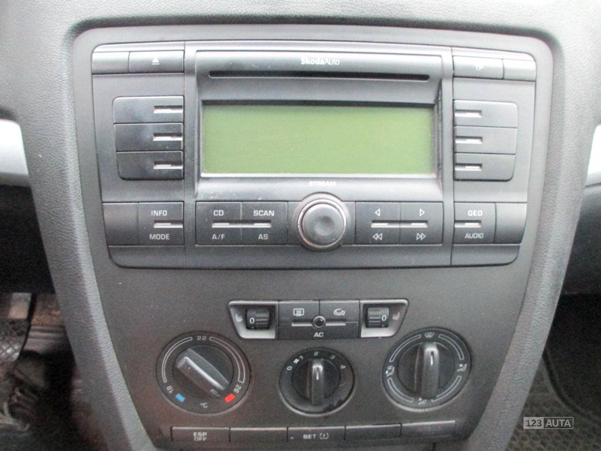 Škoda Octavia, 2004 - pohled č. 8