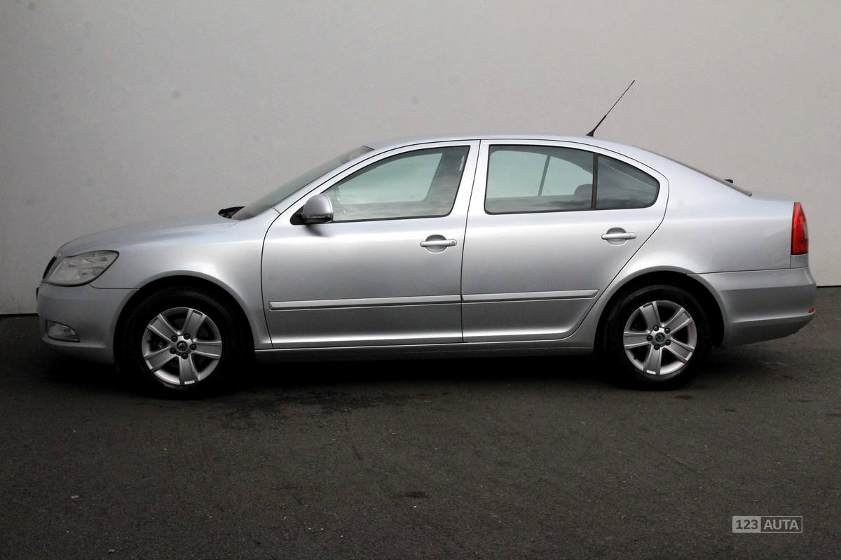 Škoda Octavia II, 2010 - pohled č. 8