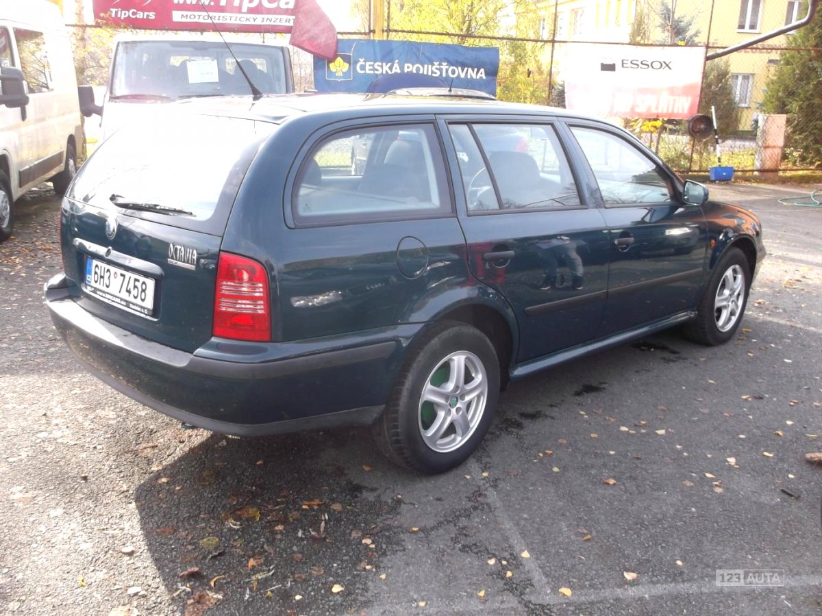 Škoda Octavia, 1999 - pohled č. 4