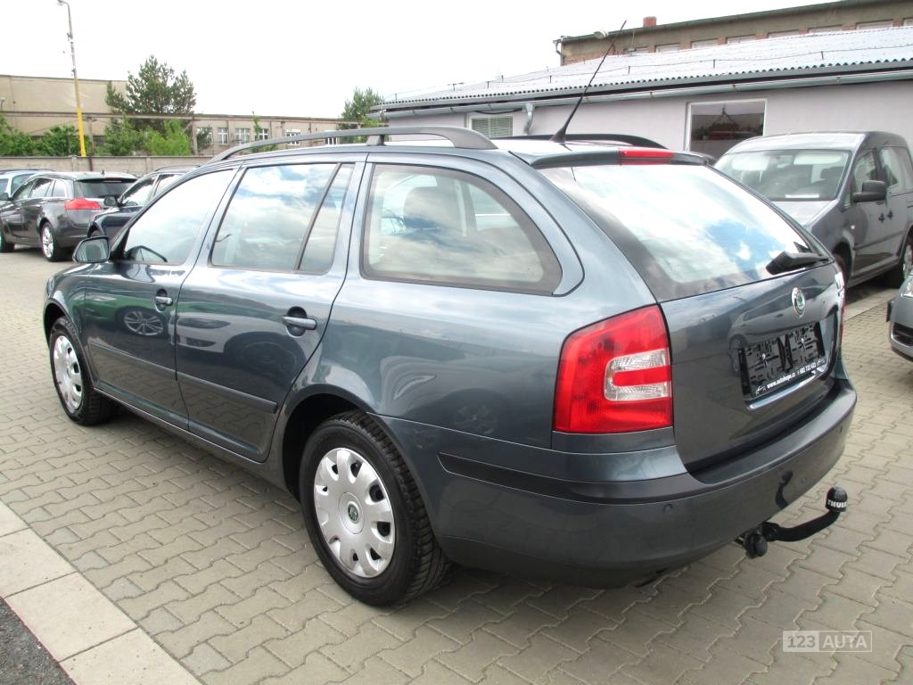 Škoda Octavia, 2005 - pohled č. 3