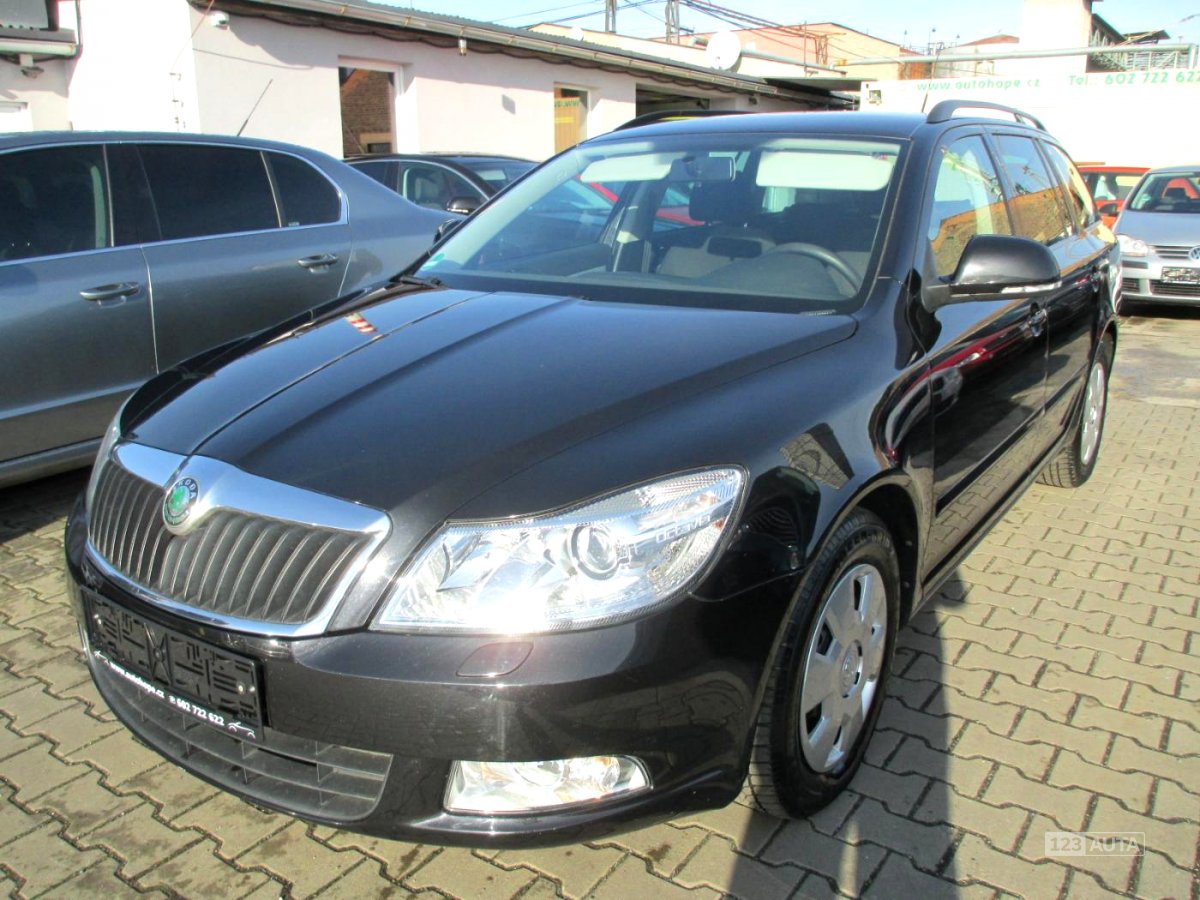 Škoda Octavia, 2009 - pohled č. 3