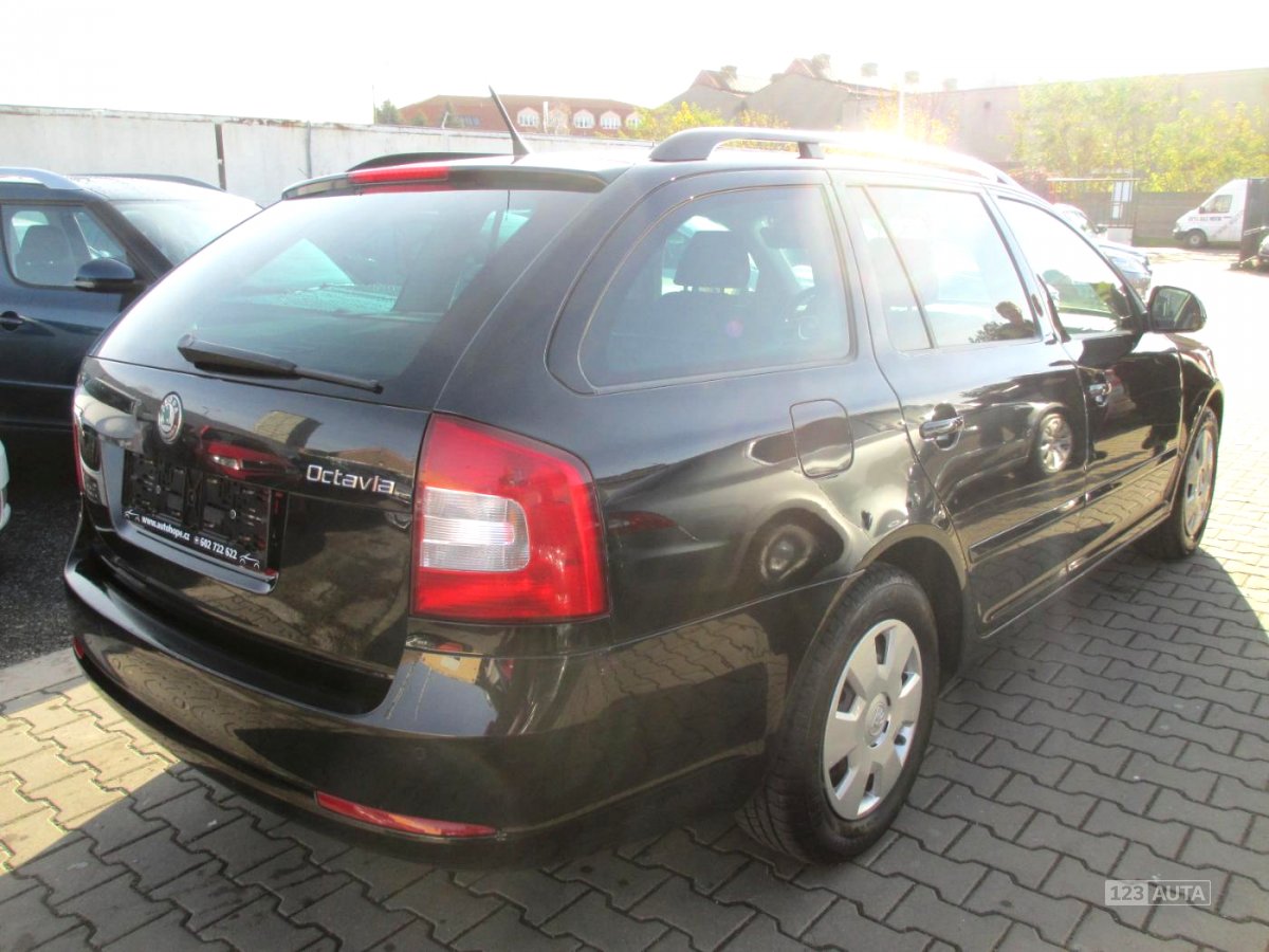 Škoda Octavia, 2009 - pohled č. 6