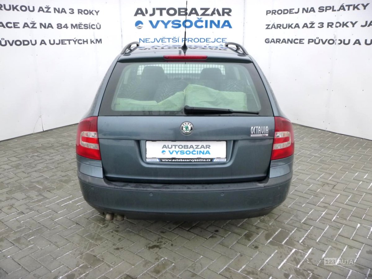 Škoda Octavia, 2005 - pohled č. 5