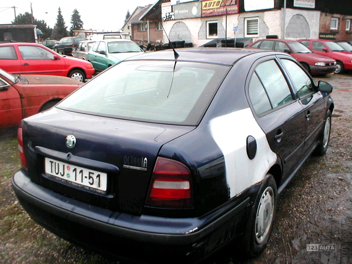 Škoda Octavia, 1997 - pohled č. 3
