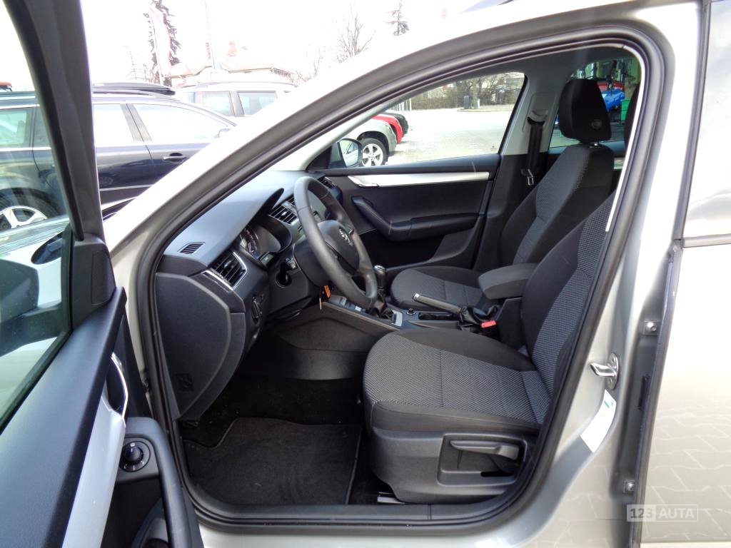 Škoda Octavia, 2014 - pohled č. 10