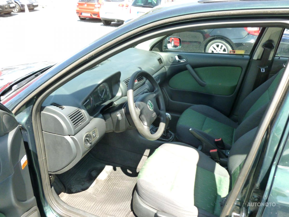 Škoda Octavia, 2003 - pohled č. 10