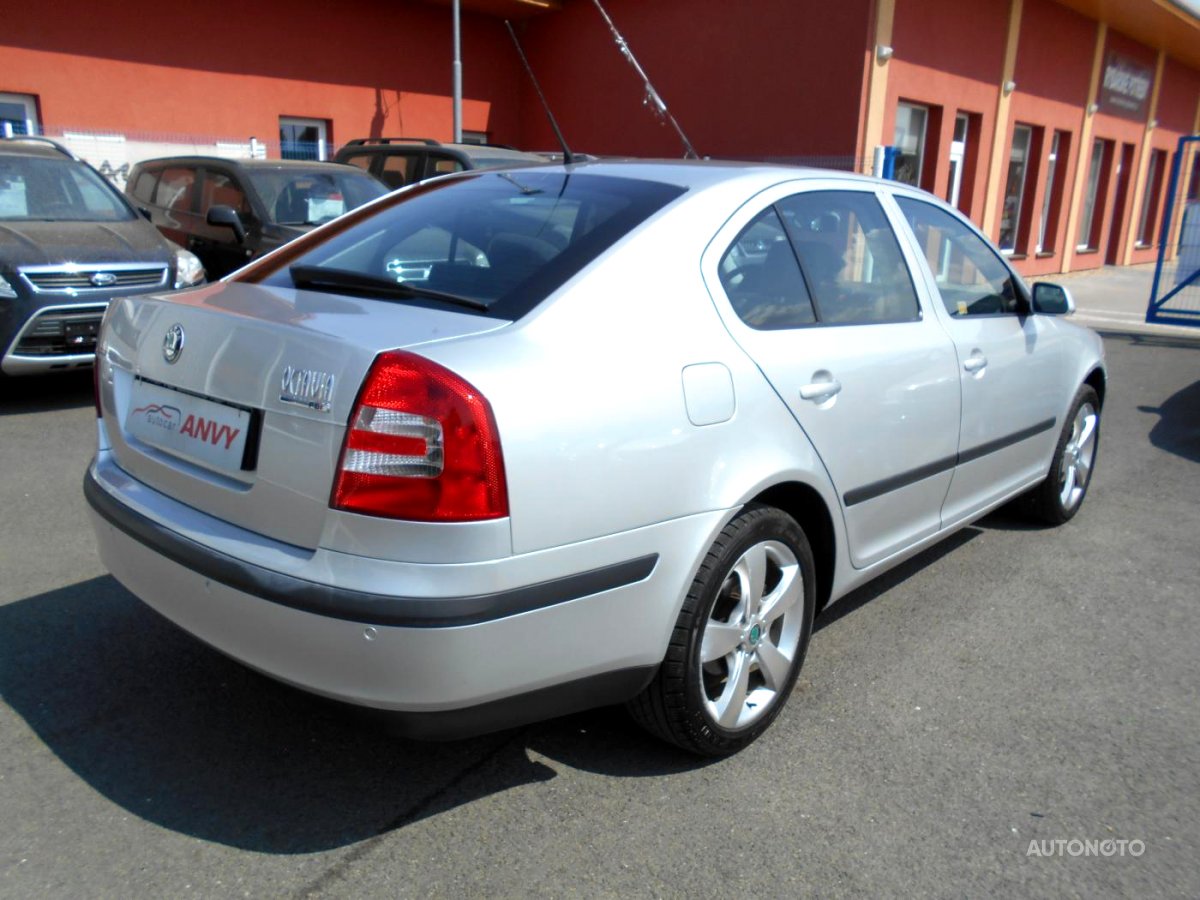 Škoda Octavia, 2006 - pohled č. 5