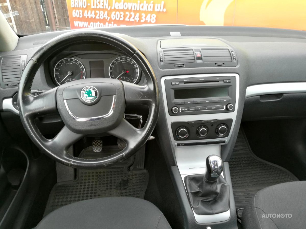 Škoda Octavia, 2010 - pohled č. 5