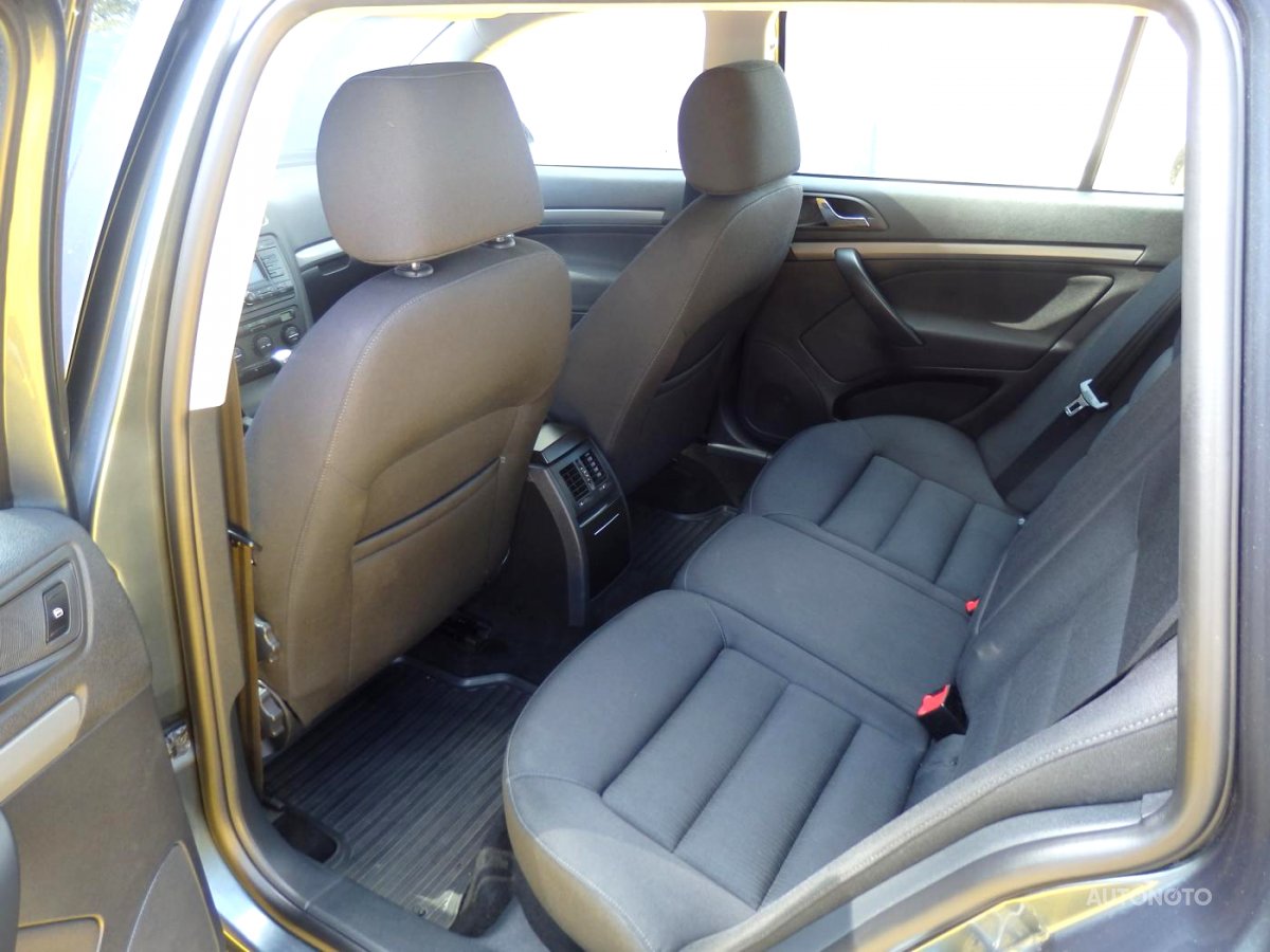 Škoda Octavia, 2005 - pohled č. 10