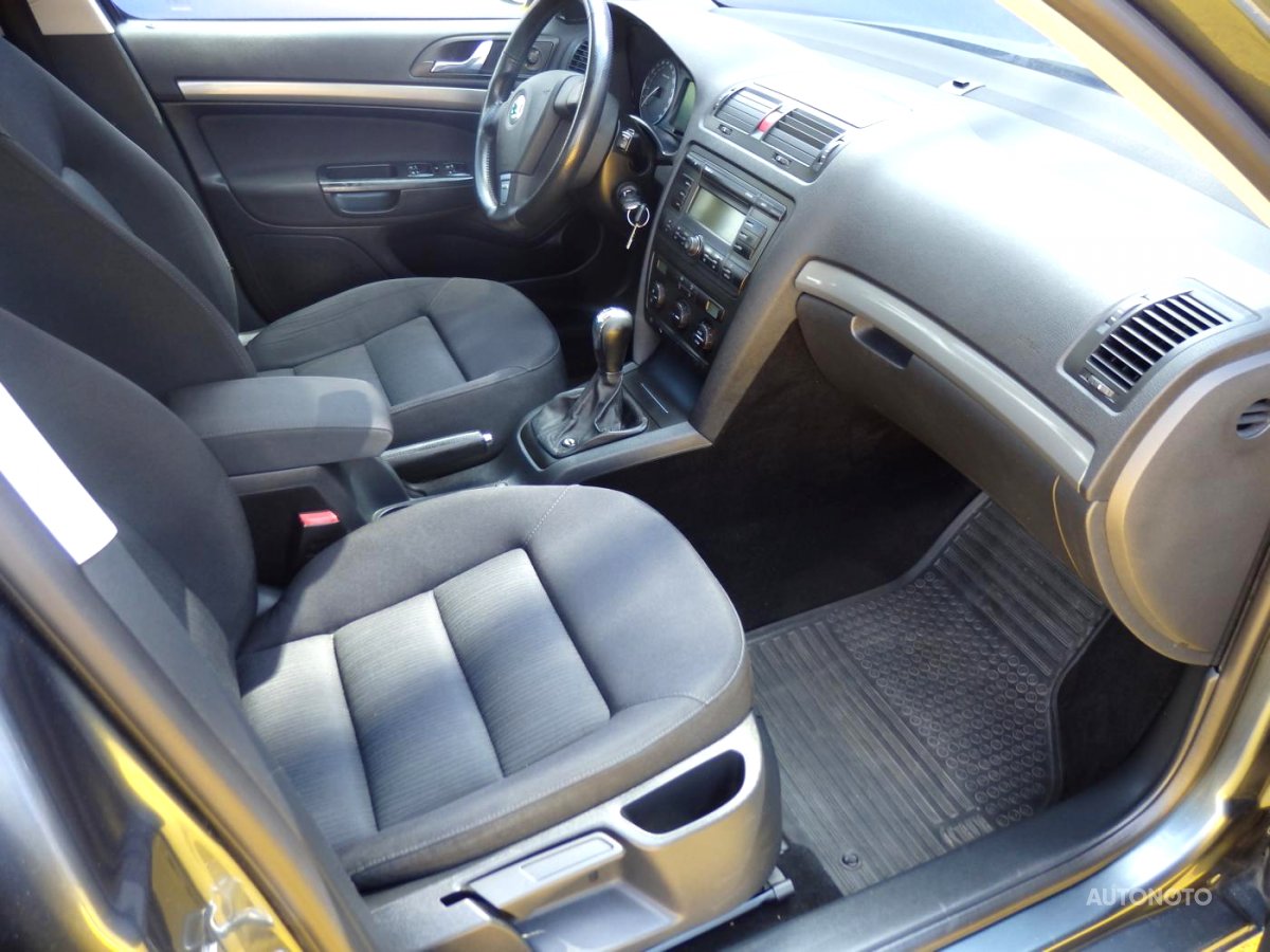 Škoda Octavia, 2005 - pohled č. 7