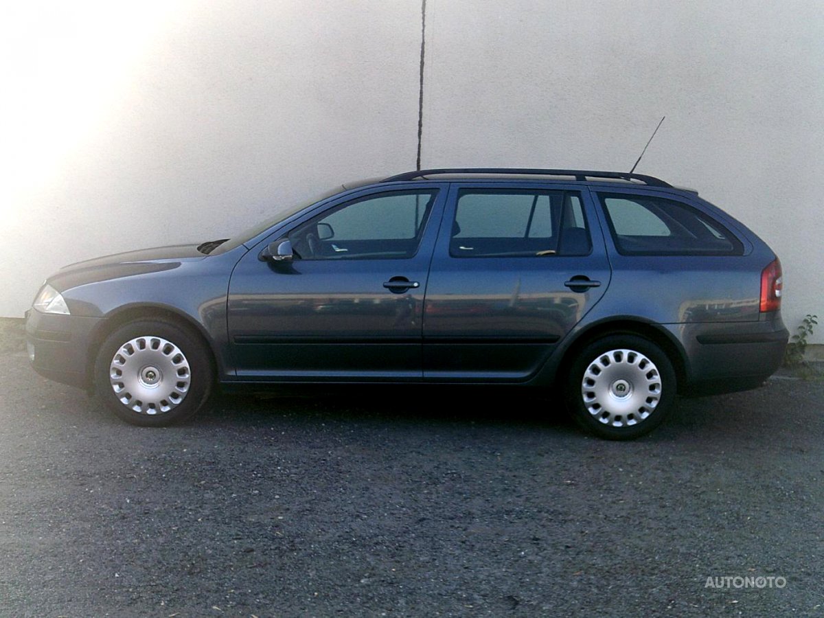 Škoda Octavia, 2006 - pohled č. 3