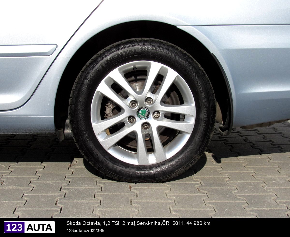 Škoda Octavia, 2011 - pohled č. 11