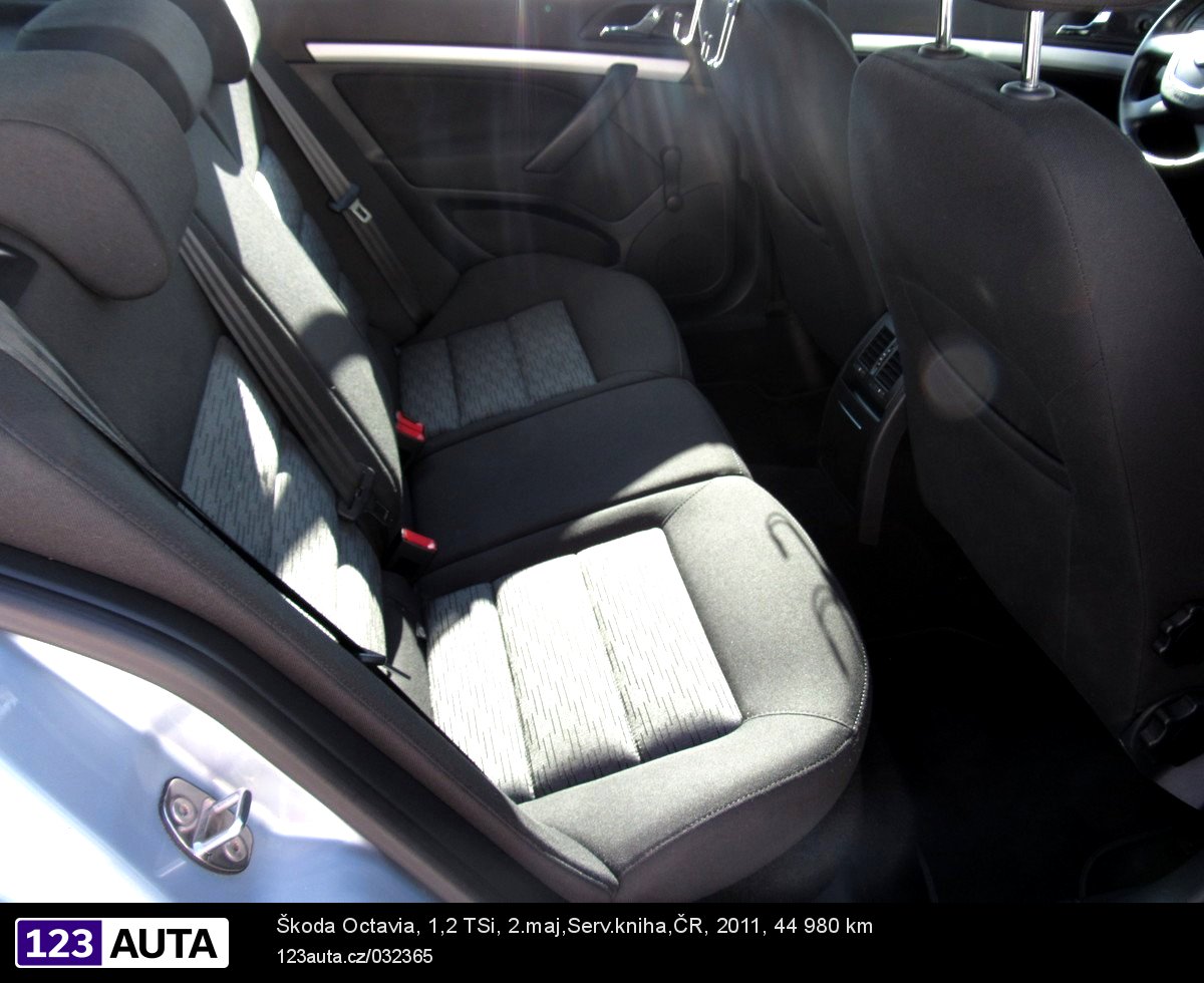 Škoda Octavia, 2011 - pohled č. 17