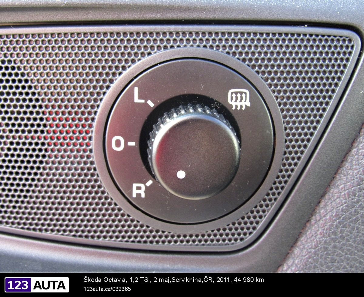 Škoda Octavia, 2011 - pohled č. 20