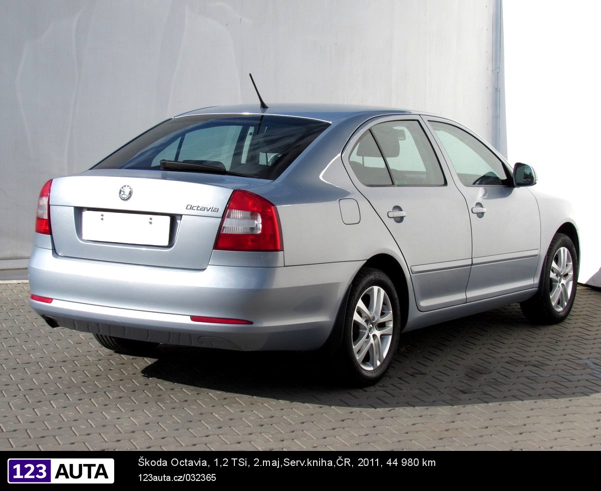 Škoda Octavia, 2011 - pohled č. 5