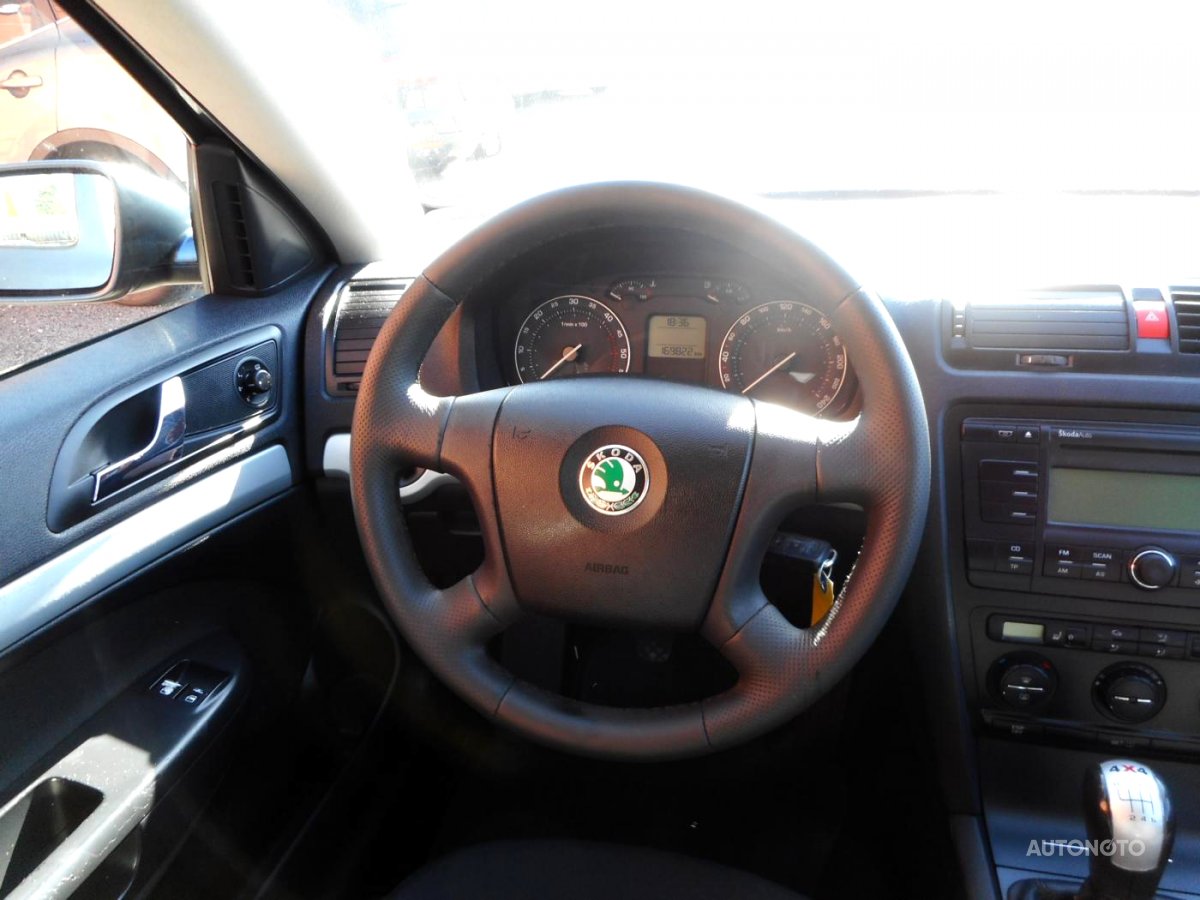 Škoda Octavia, 2006 - pohled č. 2