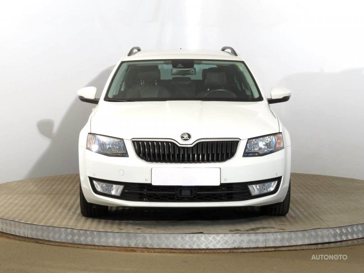 Škoda Octavia, 2015 - pohled č. 2