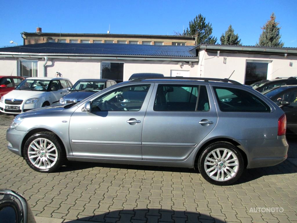 Škoda Octavia, 2012 - pohled č. 3