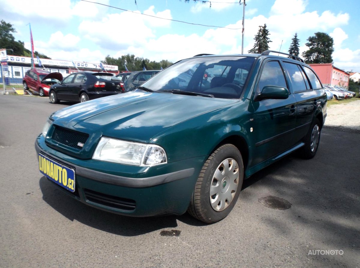 Škoda Octavia, 2000 - celkový pohled