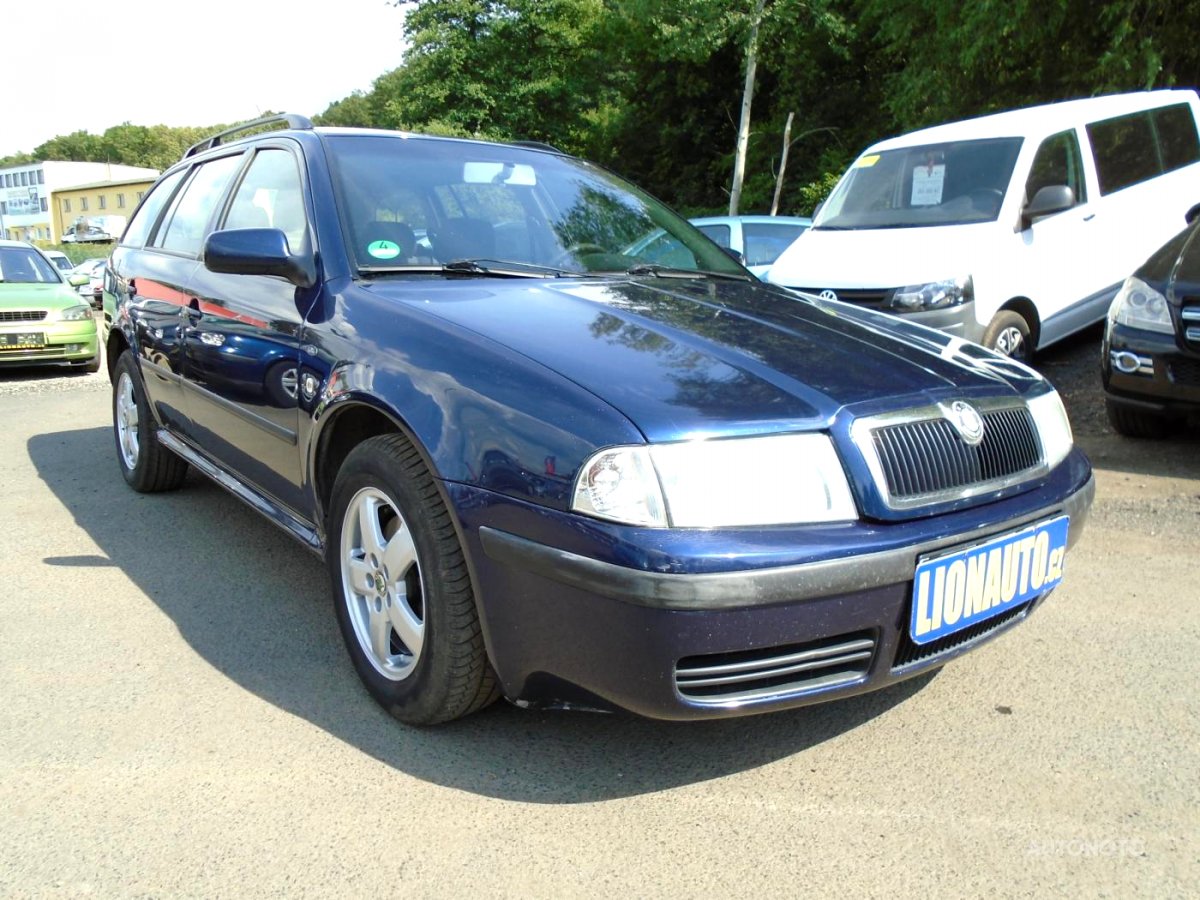 Škoda Octavia, 2003 - pohled č. 3