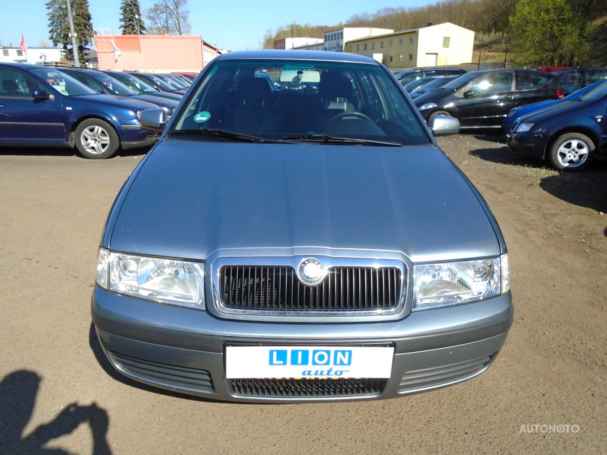 Škoda Octavia, 2002 - pohled č. 2