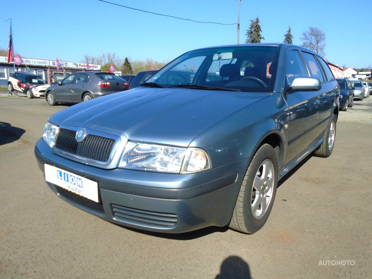 Škoda Octavia, 2002 - pohled č. 3