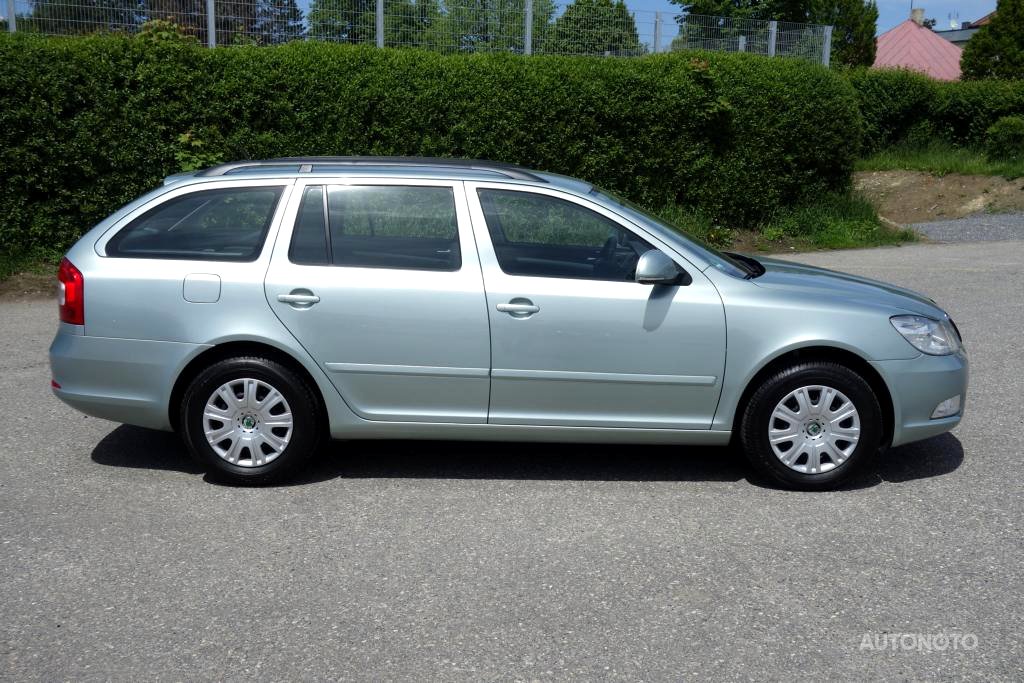 Škoda Octavia, 2011 - pohled č. 2