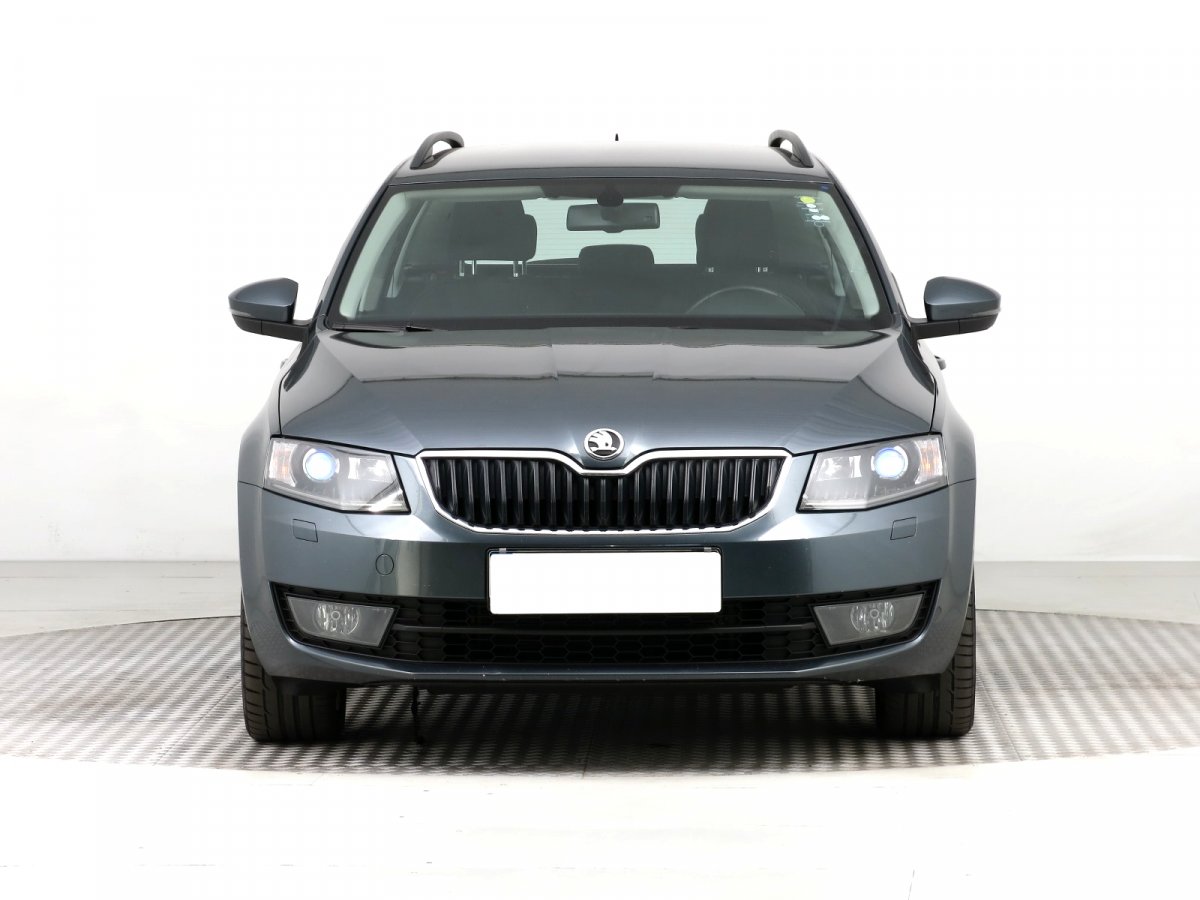 Škoda Octavia, 2015 - pohled č. 2