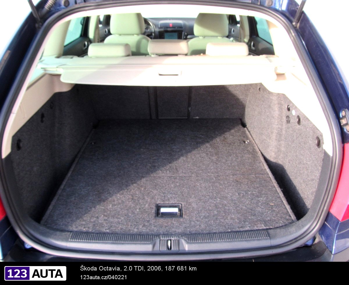 Škoda Octavia, 2006 - pohled č. 10