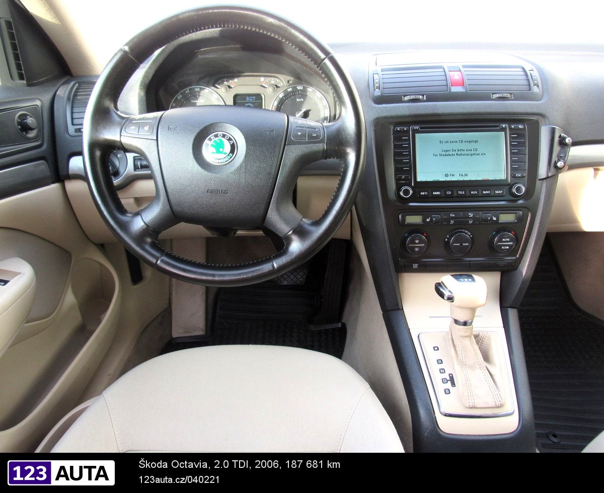 Škoda Octavia, 2006 - pohled č. 13