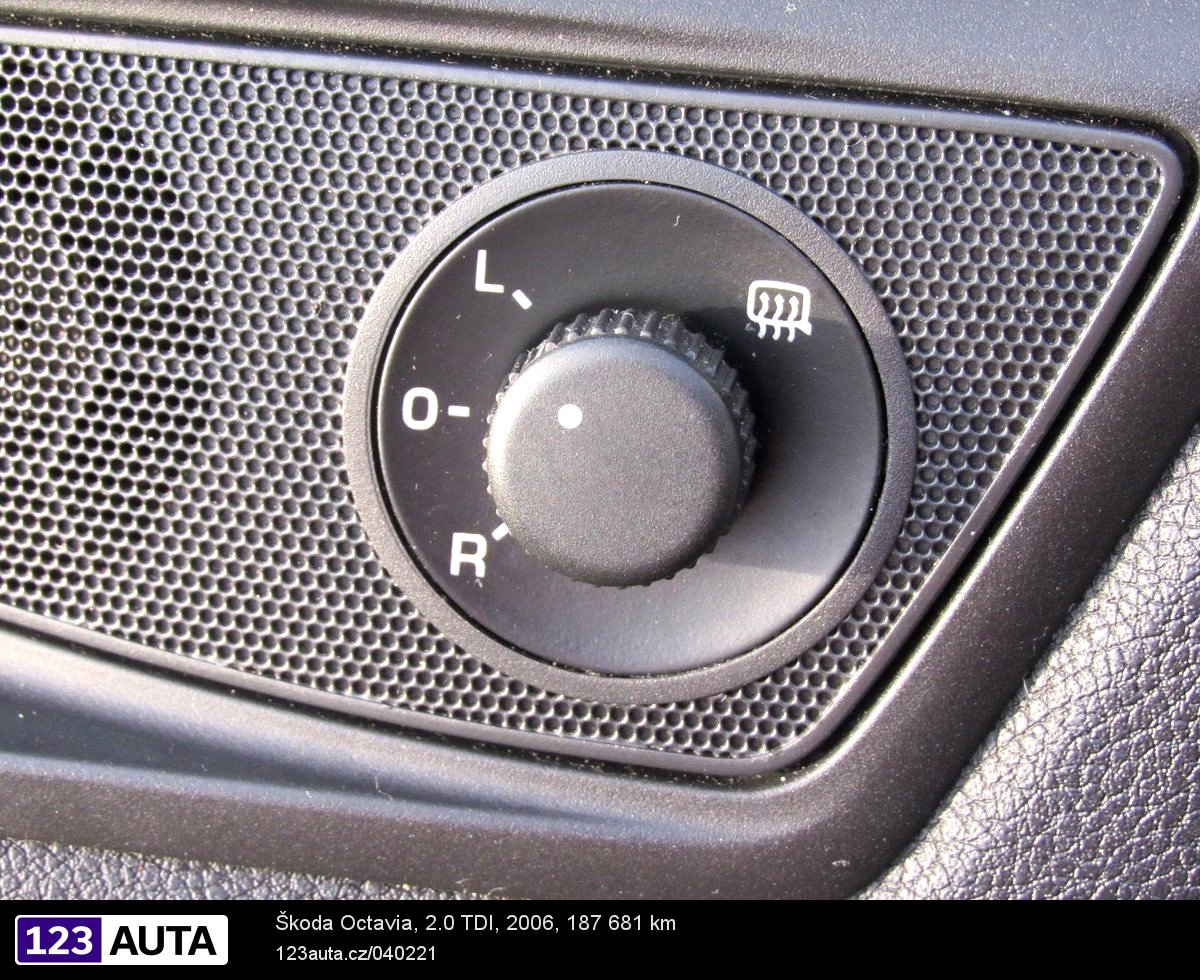 Škoda Octavia, 2006 - pohled č. 20