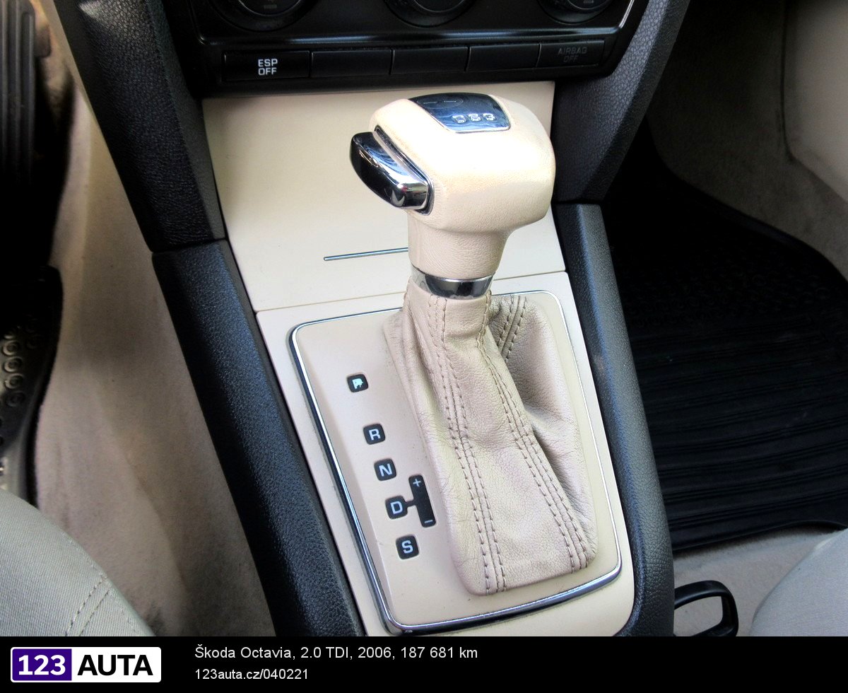Škoda Octavia, 2006 - pohled č. 27