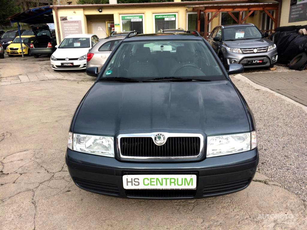 Škoda Octavia, 2004 - celkový pohled