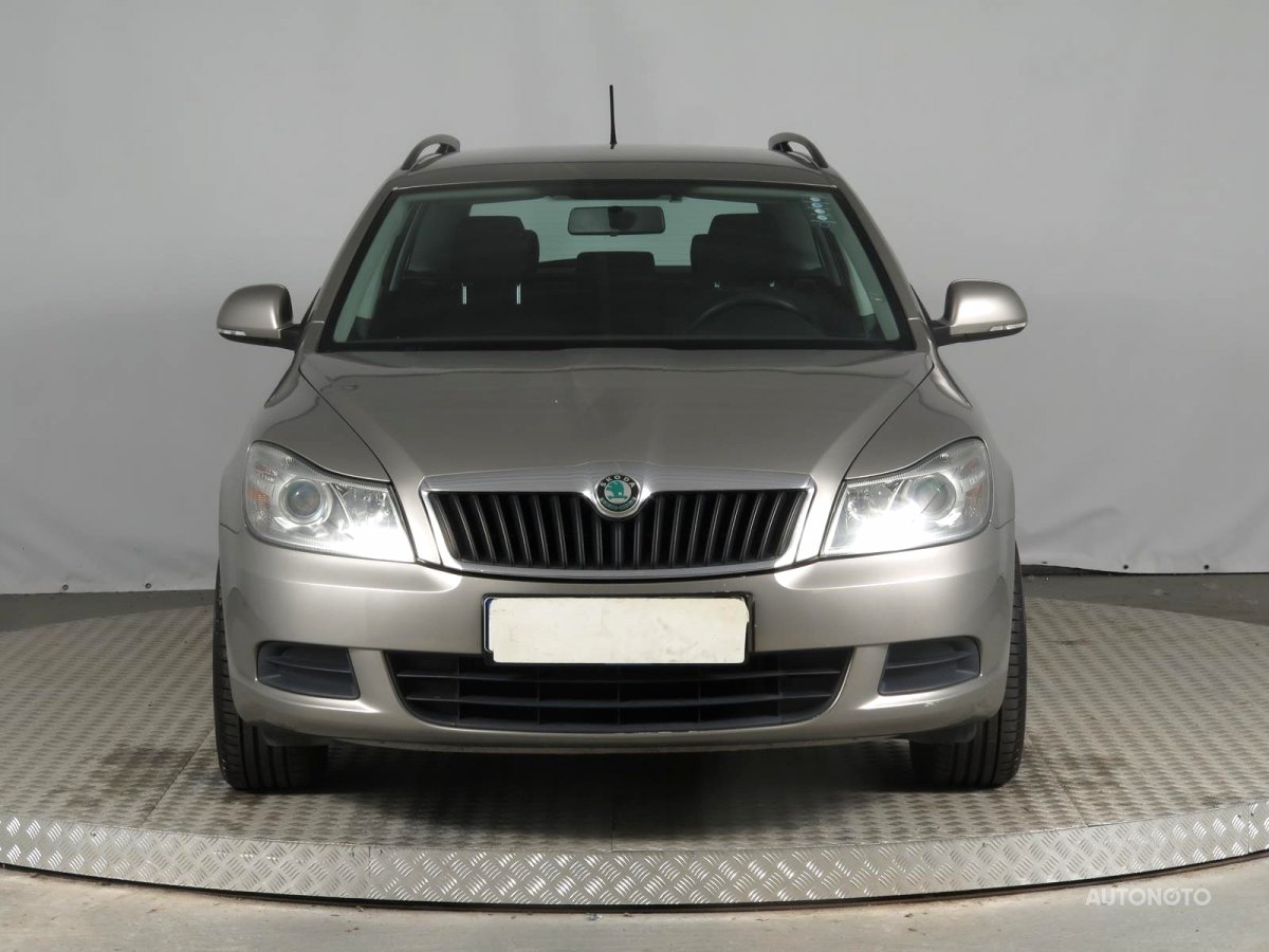 Škoda Octavia, 2011 - pohled č. 2