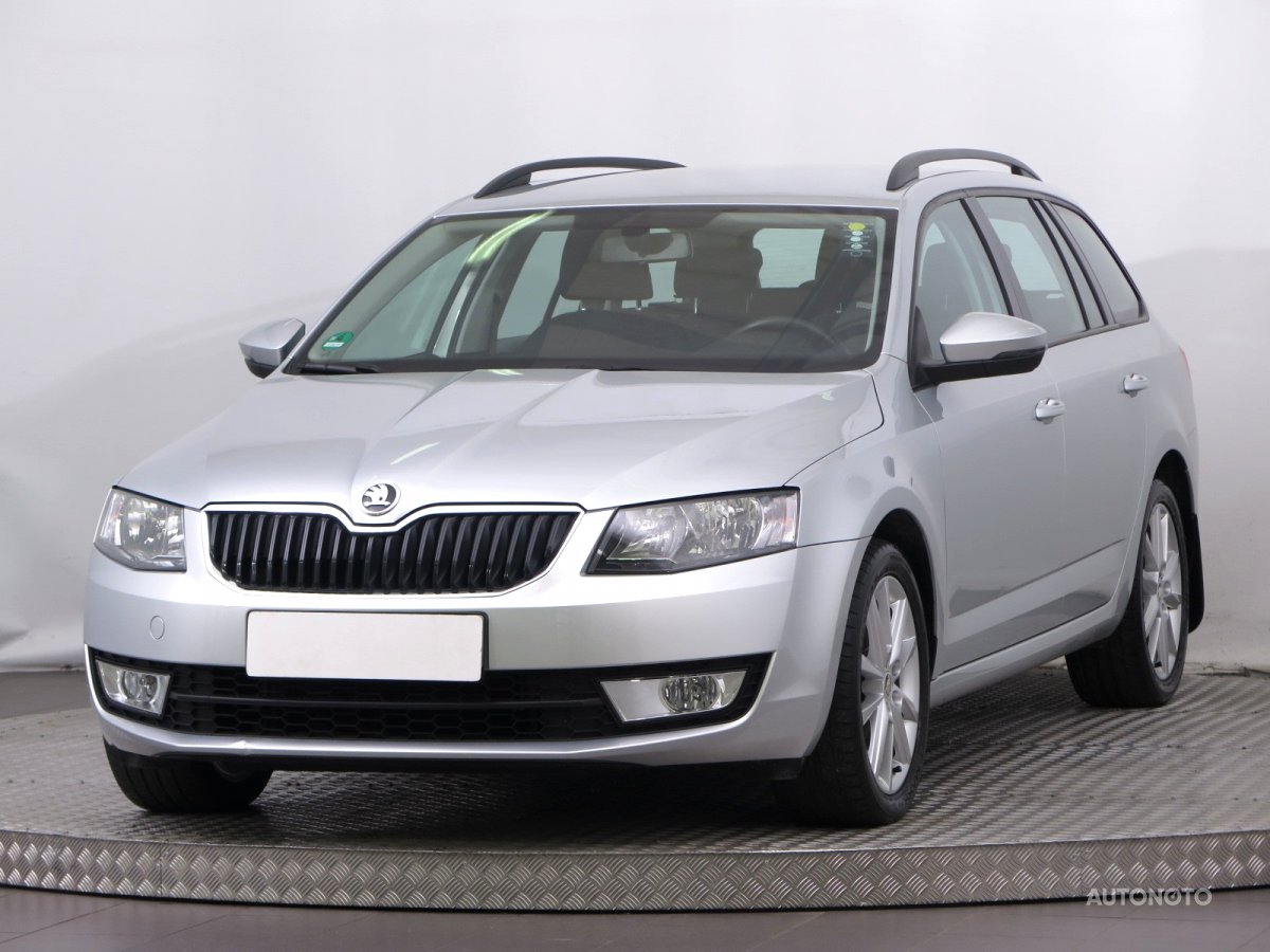Škoda Octavia, 2015 - pohled č. 3