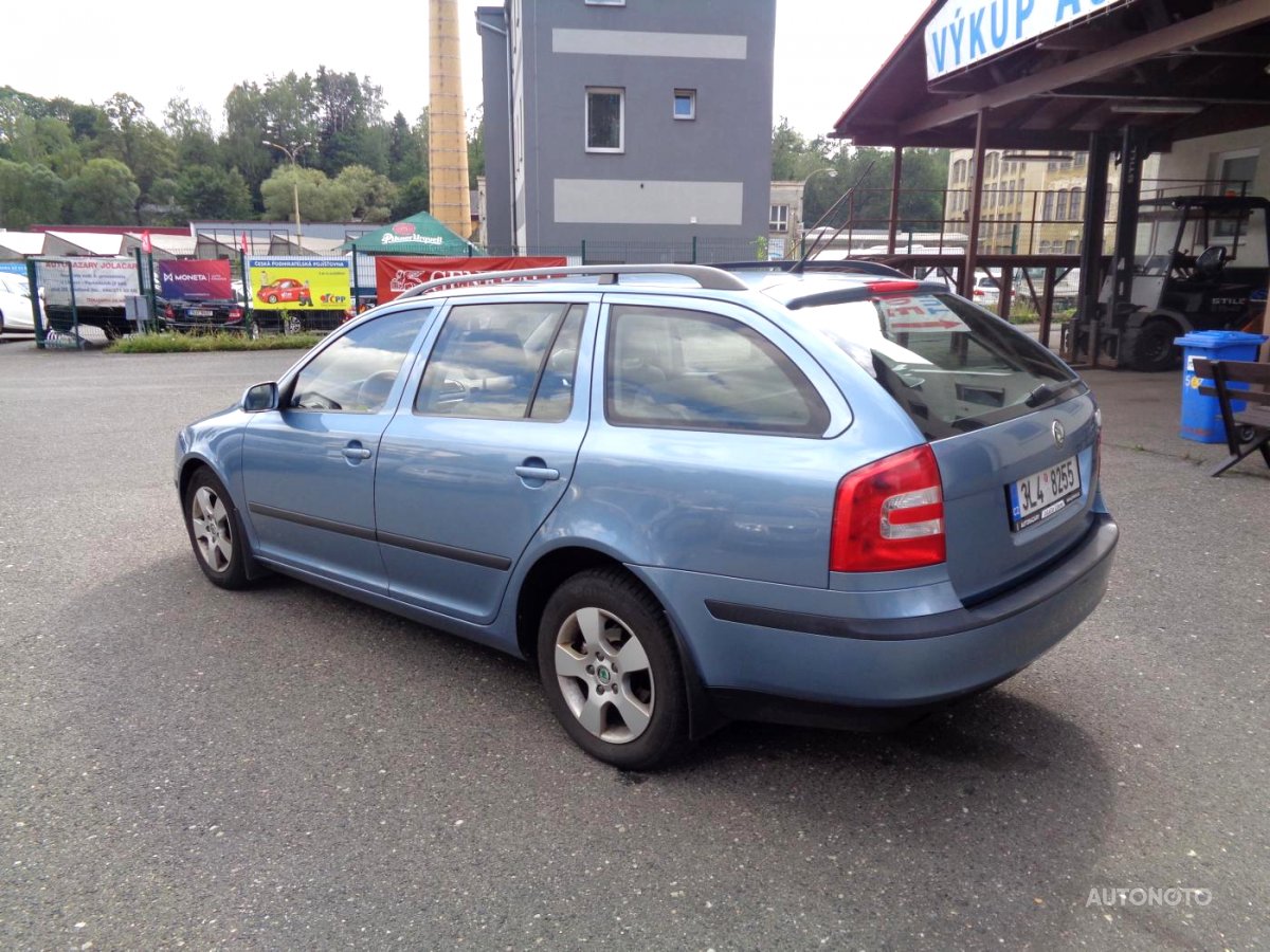 Škoda Octavia, 2008 - pohled č. 3