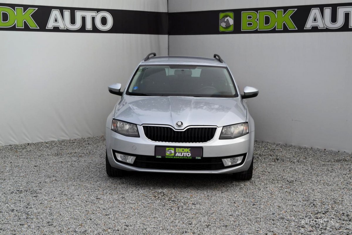 Škoda Octavia, 2013 - pohled č. 2
