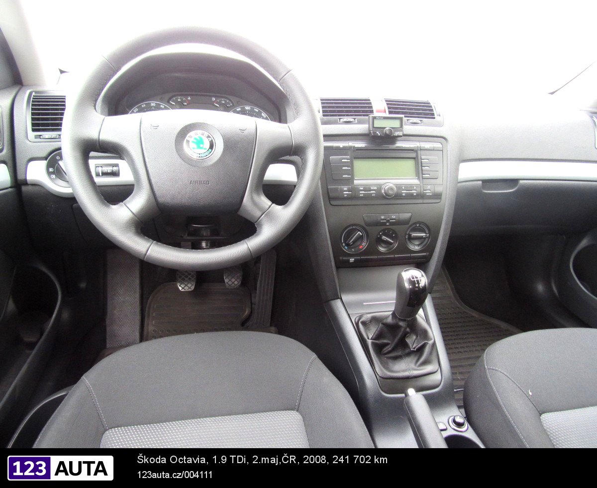 Škoda Octavia II, 2008 - pohled č. 12