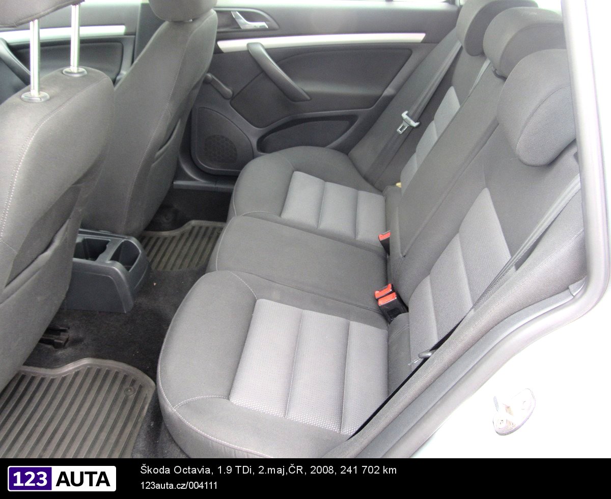 Škoda Octavia II, 2008 - pohled č. 15