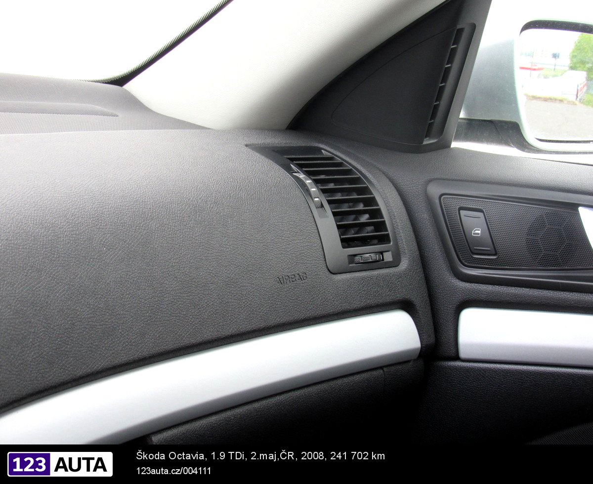 Škoda Octavia II, 2008 - pohled č. 23