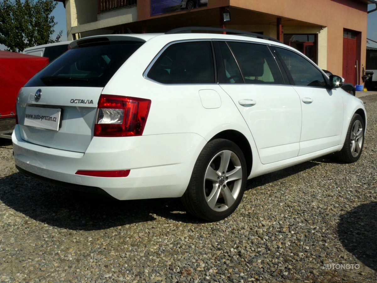 Škoda Octavia, 2016 - pohled č. 3
