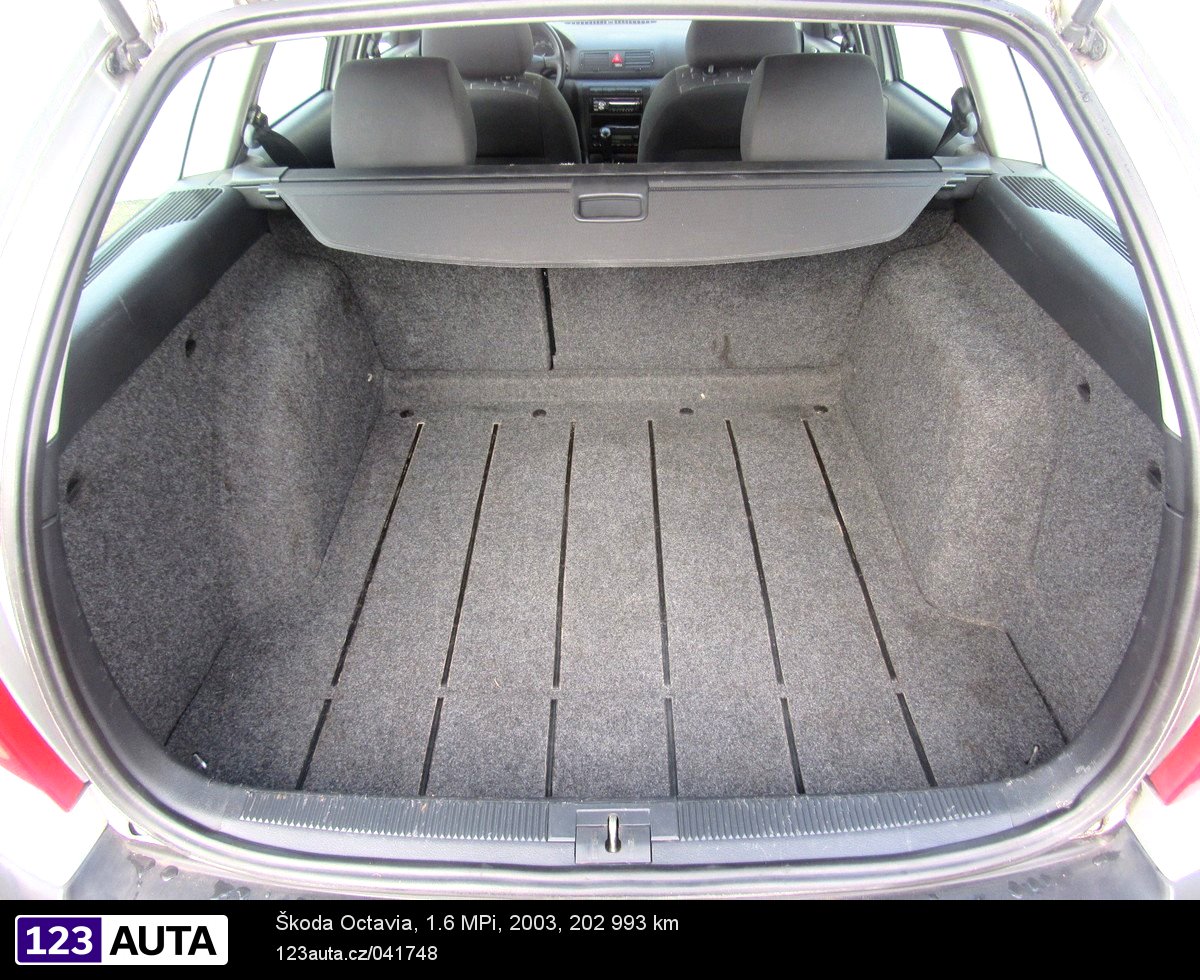 Škoda Octavia, 2003 - pohled č. 10