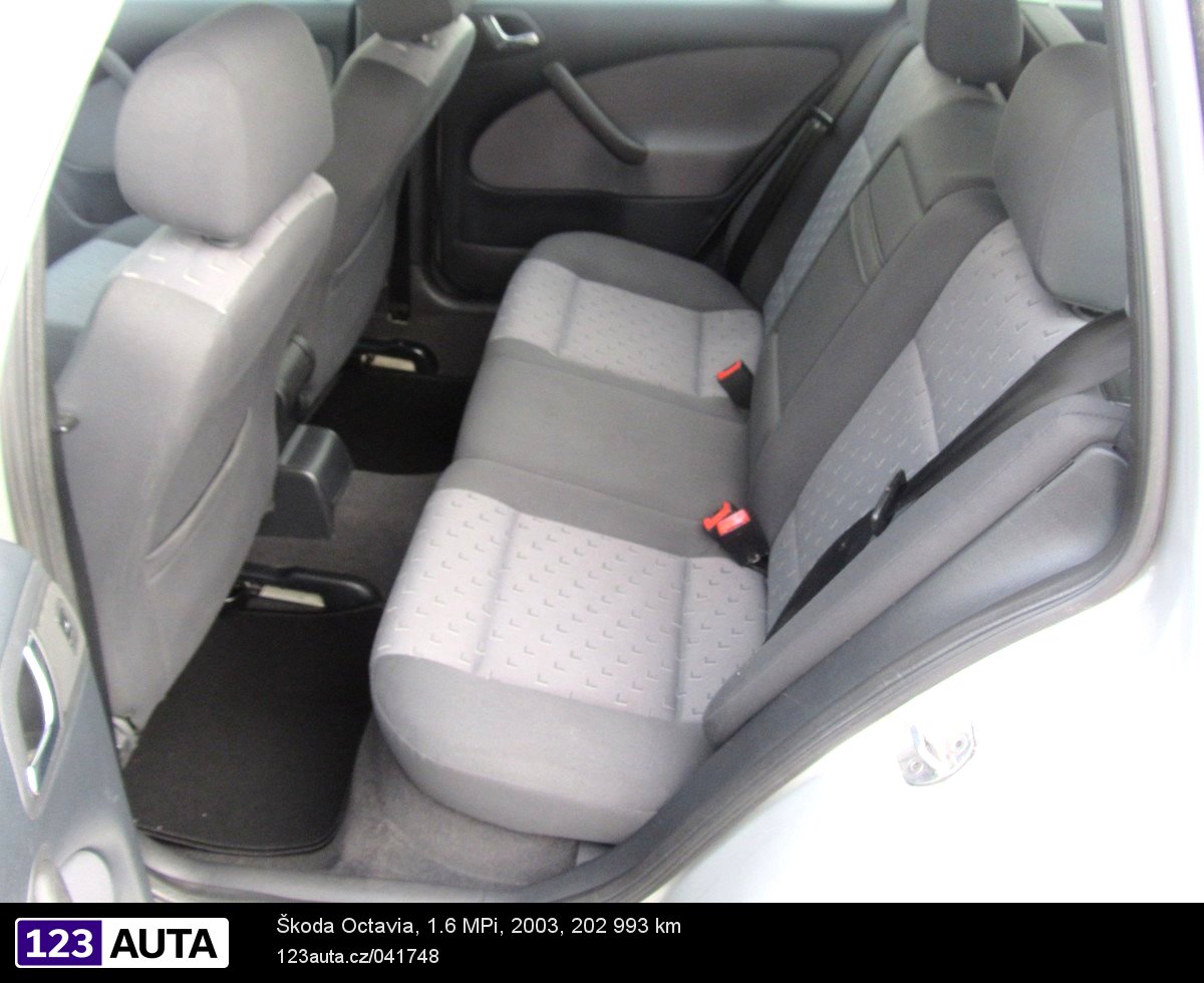 Škoda Octavia, 2003 - pohled č. 14